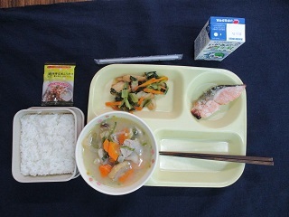 6月17日の学校給食(中学校献立)