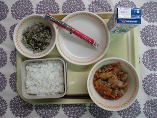 11月9日の学校給食(中学校献立)