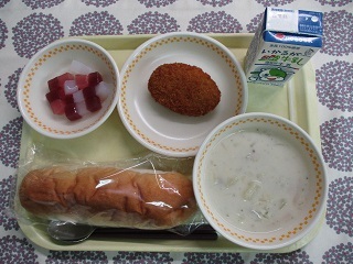 11月15日の学校給食(中学校献立)
