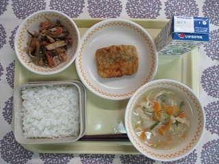 3月8日の学校給食(中学校献立)
