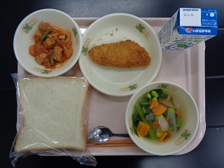 5月11日の学校給食（小学校A献立）の写真