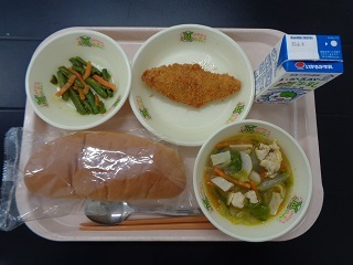 6月1日の学校給食（小学校A献立）の写真