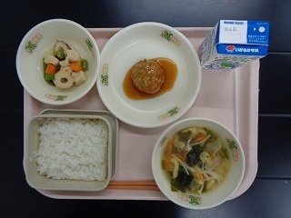 6月19日の学校給食（小学校A献立）の写真