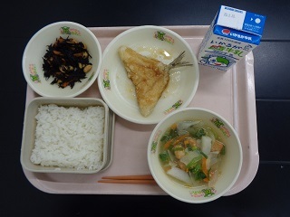 7月14日の学校給食（小学校A献立）の写真