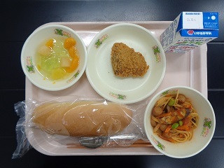 9月26日の学校給食（小学校A献立）の写真