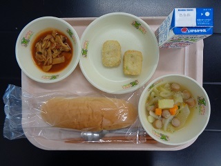 10月12日の学校給食（小学校A献立）の写真