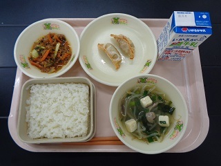 11月1日の学校給食（小学校A献立）の写真