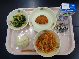 11月7日の学校給食（小学校A献立）の写真