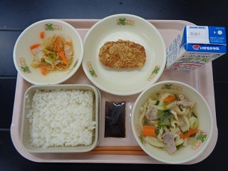 11月27日の学校給食（小学校A献立）の写真