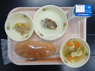 11月28日の学校給食（小学校A献立）の写真