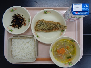 1月12日の学校給食（小学校A献立）の写真