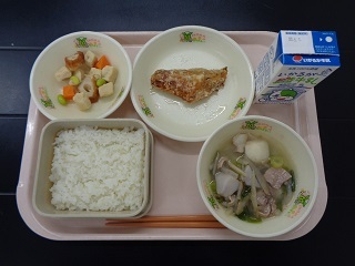 4月24日の学校給食（小学校B献立）の写真