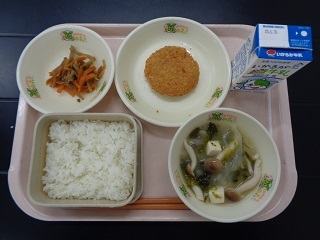 5月10日の学校給食（小学校B献立）の写真