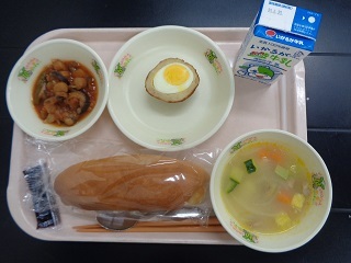 6月15日の学校給食（小学校B献立）の写真