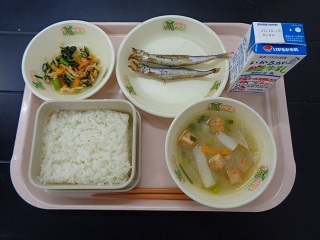 10月11日の学校給食（小学校B献立）の写真