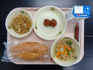 10月12日の学校給食（小学校B献立）の写真