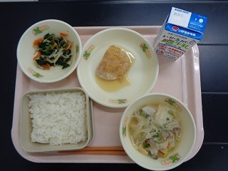 10月25日の学校給食（小学校B献立）の写真