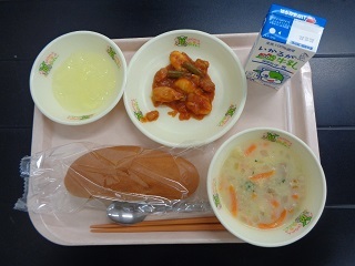 11月14日の学校給食（小学校B献立）の写真