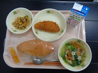 11月16日の学校給食（小学校B献立）の写真