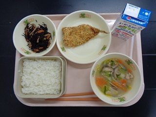 1月15日の学校給食（小学校B献立）の写真