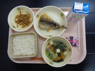 2月5日の学校給食（小学校B献立）の写真