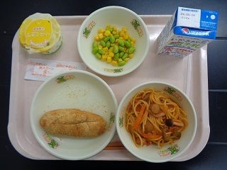 2月8日の学校給食（小学校B献立）の写真