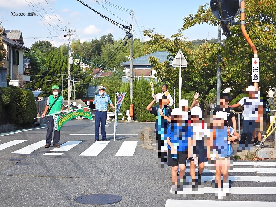 桜ヶ丘小学校区下校時2