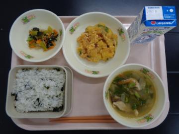 5月10日の学校給食（小学校AB献立）の写真