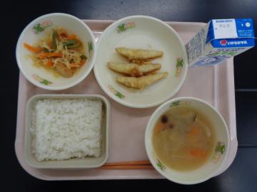 5月20日の学校給食（小学校A献立）の写真