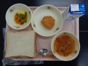 5月30日の学校給食（小学校A献立）の写真