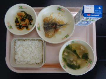 6月3日の学校給食（小学校A献立）の写真