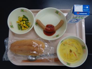 7月4日の学校給食（小学校A献立）