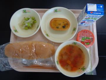 11月14日の学校給食（小学校A献立）の写真