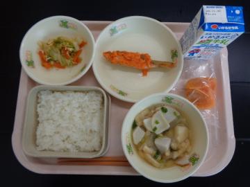 11月22日の学校給食（小学校A献立）の写真