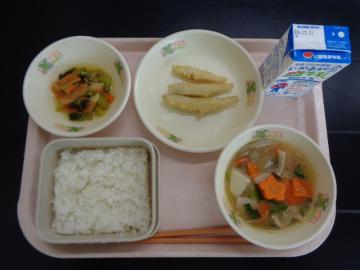 12月13日の学校給食（小学校A献立）の写真