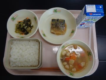 2月17日の学校給食（小学校A献立）の写真