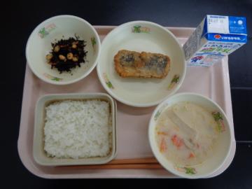 2月28日の学校給食（小学校A献立）の写真