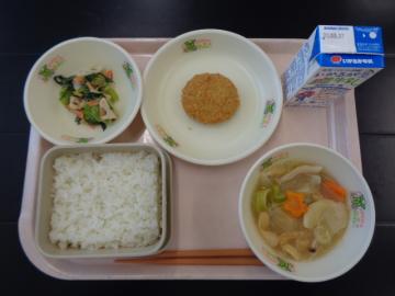 3月10日の学校給食（小学校A献立）の写真