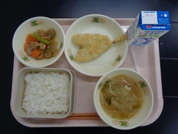4月17日の学校給食（小学校B献立）の写真