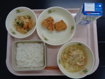 4月26日の学校給食（小学校B献立）の写真