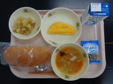 5月30日の学校給食（小学校B献立）の写真