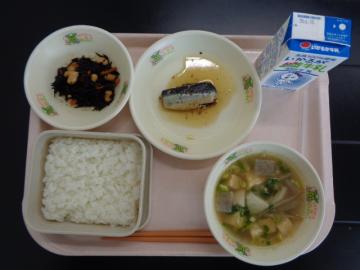 6月10日の学校給食（小学校B献立）の写真
