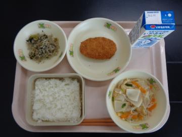6月21日の学校給食（小学B献立）の写真