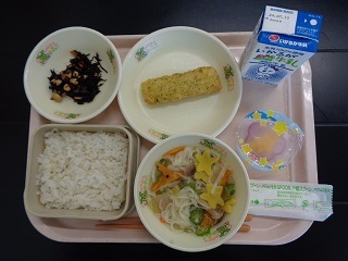 7月5日の学校給食(小学B献立)の写真