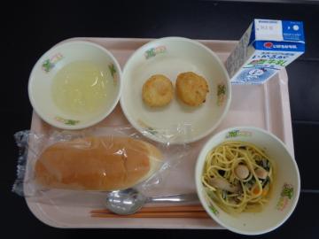 7月9日の学校給食（小学B献立）の写真