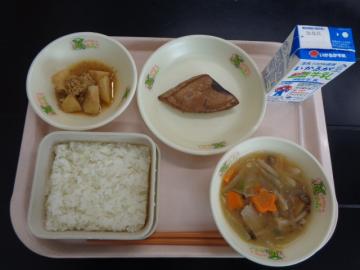 10月16日の学校給食（小学B献立）の写真