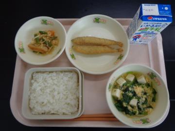 10月23日の学校給食（小学B献立）の写真