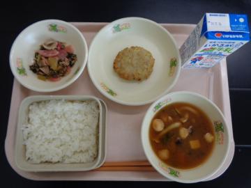 11月11日の学校給食（小学校B献立）の写真