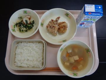 11月25日の学校給食（小学校B献立）の写真