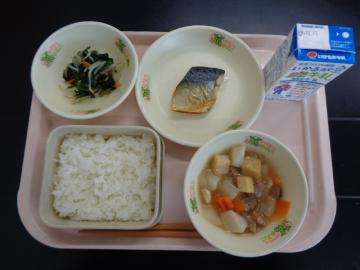 12月16日の学校給食（小学校B献立）の写真